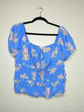 SO Juniors XL Womens Large Floral Smocked Puff-Sleeve Knit Top with Ruffles NWT
